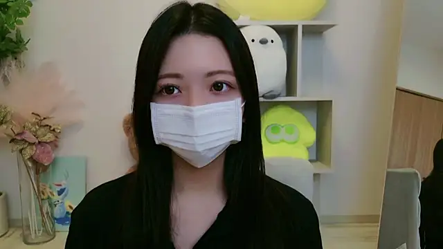 Snapshot of -Luna_JP- chatting on April 2026 11:38:01 AM -Luna JP- online show from April 2026 11:38:01 AM