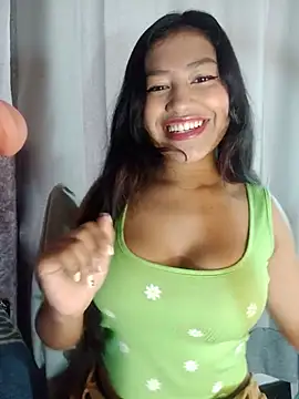 Hot Sophy  online show from July 2026 12:11:01 PM