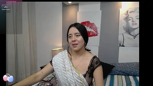 Snapshot of _tamara_priya_ chatting on August 2026 11:31:02 AM tamara priya online show from August 2026 11:31:02 AM