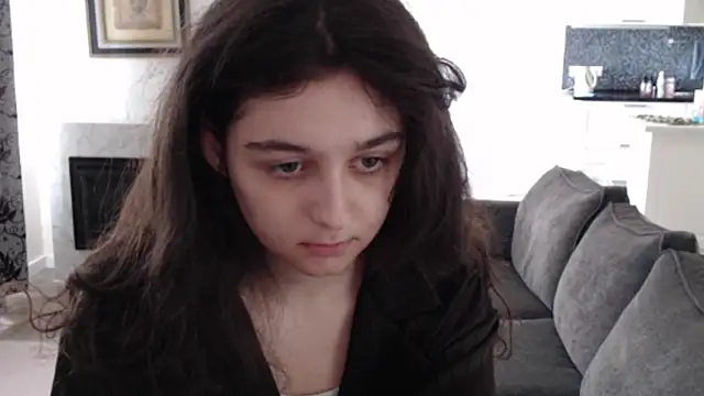 cute lilia online show from May 2026 09:16:02 AM