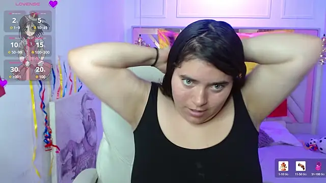 Snapshot of Laurha_ chatting on July 2026 07:42:01 PM Laurha online show from July 2026 07:42:01 PM