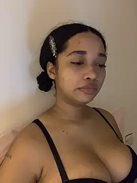  sweetSabrina- online show from June 2026 03:44:01 AM