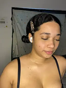 Snapshot of _sweetSabrina- chatting on July 2026 03:36:02 PM sweetSabrina- online show from July 2026 03:36:02 PM