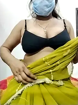 Snapshot of sexyy_nidhii chatting on May 2026 05:53:02 PM sexyy nidhii online show from May 2026 05:53:02 PM