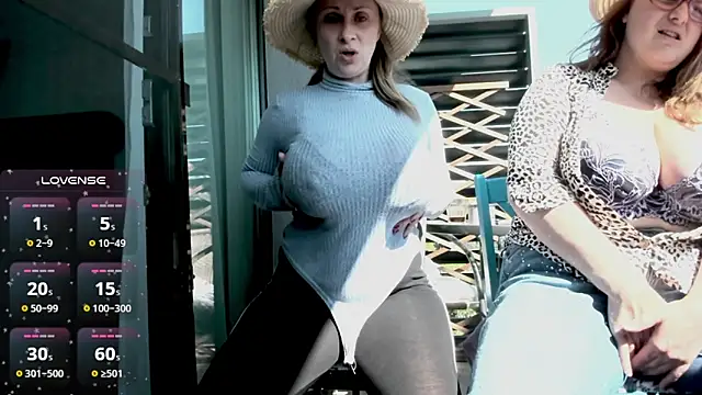 BrinaLovee online show from May 2026 06:43:02 AM