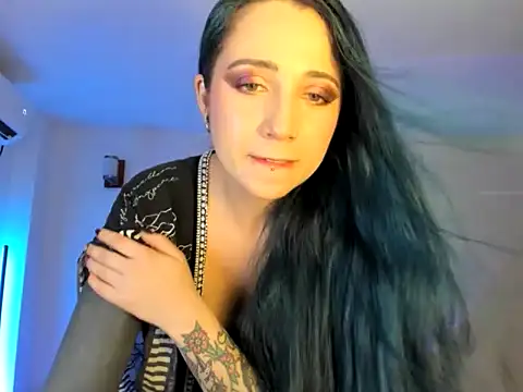 Snapshot of EvangelineLoveee chatting on May 2026 11:35:01 PM EvangelineLoveee online show from May 2026 11:35:01 PM