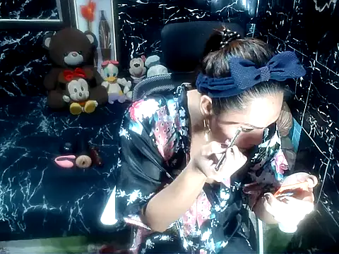 Snapshot of expensivecandy69 chatting on June 2026 01:57:02 PM expensivecandy69 online show from June 2026 01:57:02 PM