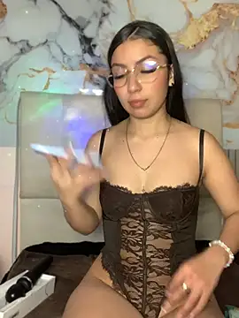 Julieth ec online show from June 2026 11:53:02 AM