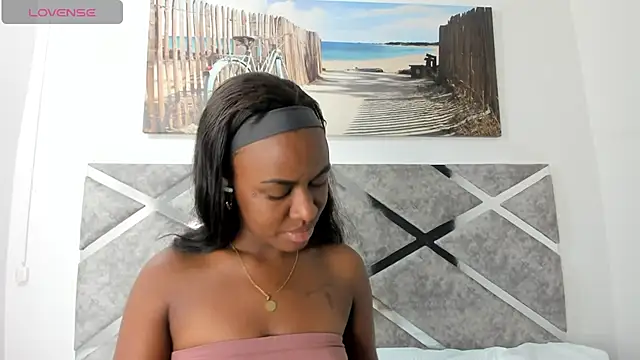 Snapshot of Alisson-Noa chatting on July 2026 12:51:01 PM Alisson-Noa online show from July 2026 12:51:01 PM