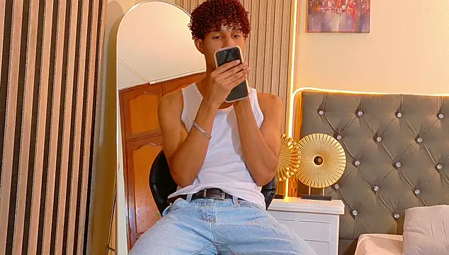 Alex Bloom online show from June 2026 07:18:02 PM