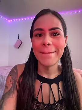 Snapshot of ana_marinho chatting on May 2026 01:16:02 PM ana marinho online show from May 2026 01:16:02 PM