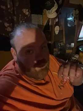 Snapshot of Bigfarmdaddy69 chatting on May 2026 11:37:01 AM Bigfarmdaddy69 online show from May 2026 11:37:01 AM