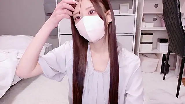 hina mochi online show from May 2026 03:50:01 PM