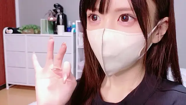 hina mochi online show from June 2026 01:21:02 PM