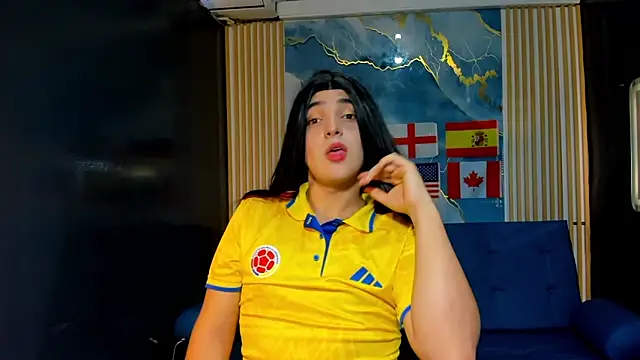 Gaby Gil  online show from June 2026 01:32:02 PM
