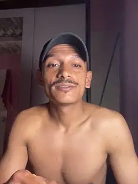 Snapshot of oBaiano21cm chatting on May 2026 07:30:01 PM oBaiano21cm online show from May 2026 07:30:01 PM