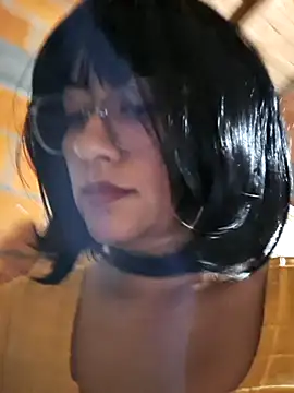 Snapshot of Eva_rossel chatting on May 2026 03:06:02 PM Eva rossel online show from May 2026 03:06:02 PM