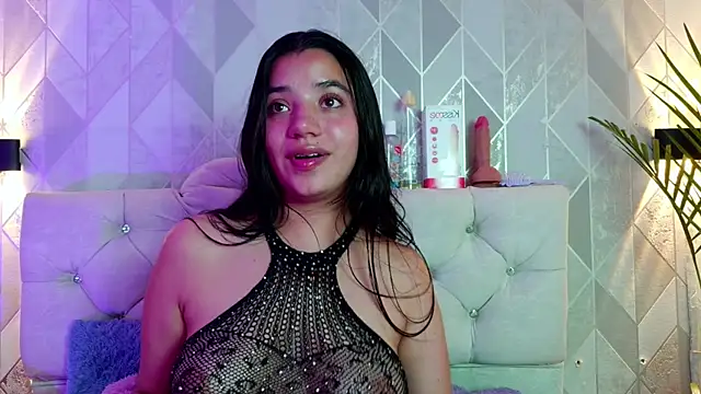 Snapshot of Zaira_bonny chatting on June 2026 10:39:02 AM Zaira bonny online show from June 2026 10:39:02 AM