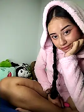 Snapshot of L0lita_Emi12 chatting on May 2026 04:07:01 AM L0lita Emi12 online show from May 2026 04:07:01 AM