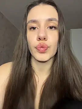 Snapshot of Selena_Mur_ chatting on May 2026 02:58:02 PM Selena Mur online show from May 2026 02:58:02 PM