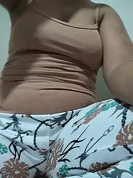 amira567 online show from July 2026 09:53:01 PM