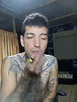 demoni0802 online show from May 2026 04:32:01 AM