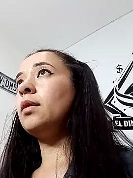 Snapshot of allysongarcia chatting on July 2026 11:29:01 PM allysongarcia online show from July 2026 11:29:01 PM