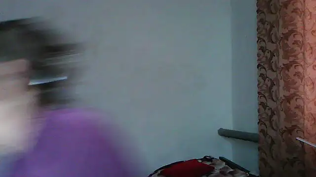 Snapshot of ElizabethGorden chatting on May 2026 12:57:02 PM ElizabethGorden online show from May 2026 12:57:02 PM