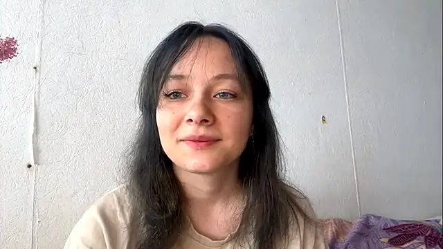 Snapshot of SharellBehrend chatting on May 2026 01:30:02 PM SharellBehrend online show from May 2026 01:30:02 PM