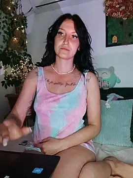 Goddessm00n1 online show from July 2026 07:11:01 PM