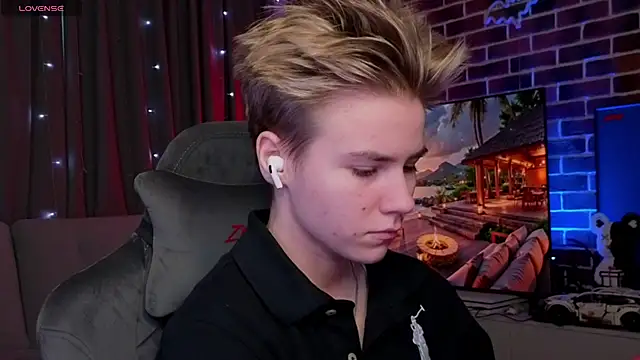 Snapshot of Jean_Willson chatting on July 2026 04:38:01 PM Jean Willson online show from July 2026 04:38:01 PM