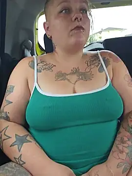 Snapshot of Lady_Peggi chatting on July 2026 02:21:01 PM Lady Peggi online show from July 2026 02:21:01 PM