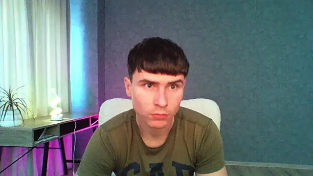 Snapshot of leo__nid chatting on May 2026 06:54:01 AM leo nid online show from May 2026 06:54:01 AM