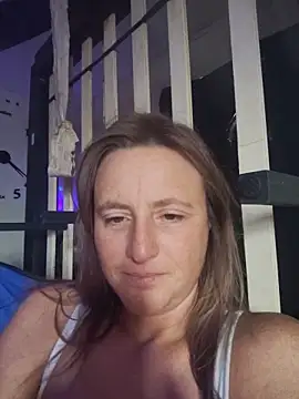 Queenle91 online show from May 2026 12:35:01 PM