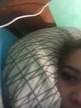 alexaparedes00 online show from June 2026 12:37:01 AM