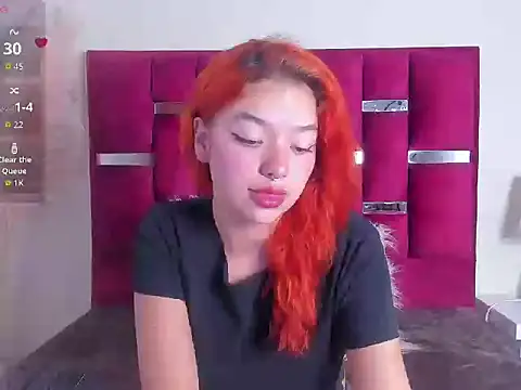 KayleeMei online show from May 2026 11:39:01 AM