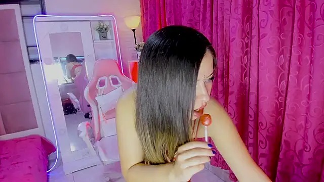 Shantal Sweet  online show from July 2026 01:50:01 PM