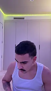 Snapshot of MassimoDuttiOF chatting on May 2026 08:03:02 PM MassimoDuttiOF online show from May 2026 08:03:02 PM