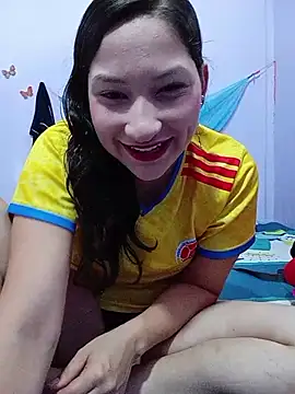 Snapshot of _Angelgold chatting on June 2026 06:17:01 PM Angelgold online show from June 2026 06:17:01 PM