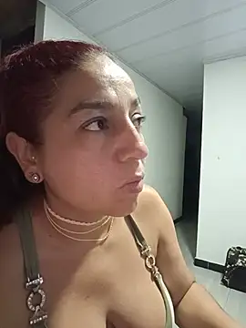 Snapshot of Tumilf chatting on July 2026 04:30:02 AM Tumilf online show from July 2026 04:30:02 AM