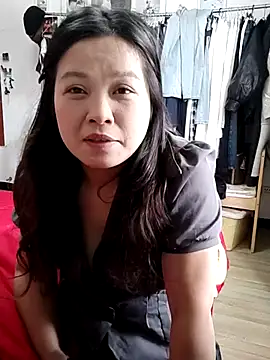 Snapshot of huifei912 chatting on May 2026 05:12:02 AM huifei912 online show from May 2026 05:12:02 AM