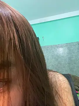 Snapshot of Cry_sexy chatting on June 2026 08:21:01 PM Cry sexy online show from June 2026 08:21:01 PM