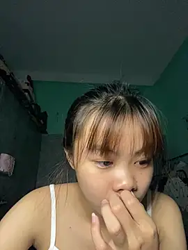 Snapshot of Cry_sexy chatting on July 2026 04:24:01 PM Cry sexy online show from July 2026 04:24:01 PM
