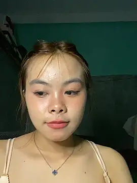 Snapshot of Cry_sexy chatting on July 2026 05:56:01 PM Cry sexy online show from July 2026 05:56:01 PM