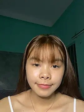 Snapshot of Cry_sexy chatting on August 2026 09:15:02 AM Cry sexy online show from August 2026 09:15:02 AM