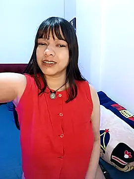 Snapshot of CamiP chatting on May 2026 02:50:02 AM CamiP online show from May 2026 02:50:02 AM