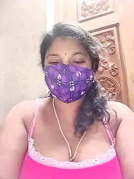 Snapshot of Tamil-bhava chatting on May 2026 06:24:01 PM Tamil-bhava online show from May 2026 06:24:01 PM