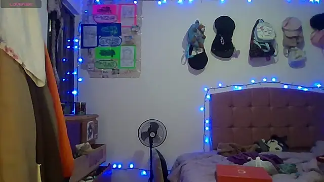 suky fox online show from June 2026 01:38:02 AM