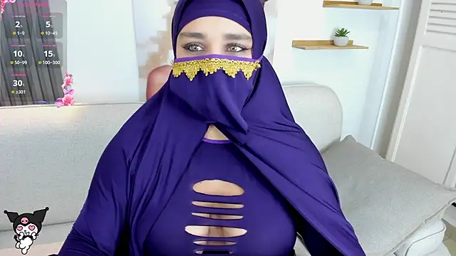 Snapshot of Salma_farouk chatting on May 2026 05:57:02 AM Salma farouk online show from May 2026 05:57:02 AM