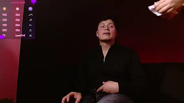 Wildseductor1 online show from May 2026 10:08:02 PM